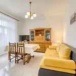 Edo-2 By Interhome