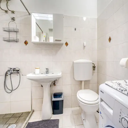 Edo-2 By Interhome Apartment *