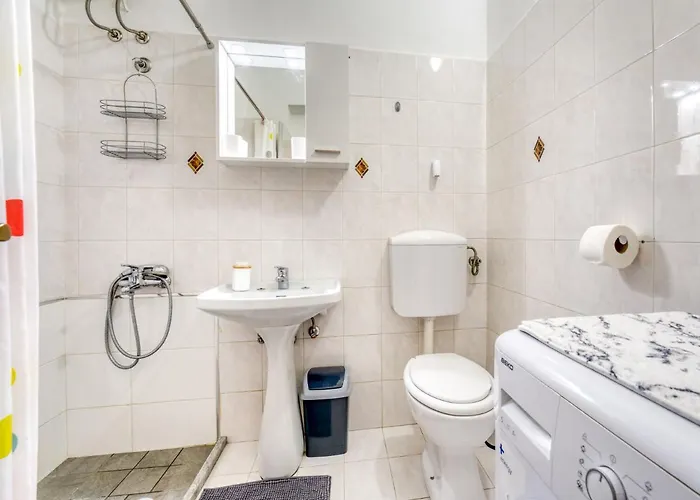 Edo-2 By Interhome Apartment *